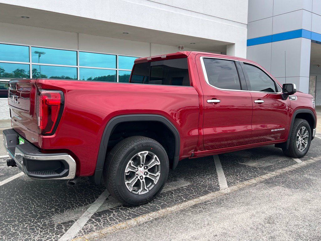 New 2026 GMC Sierra 1500 SLT w/ SLT Convenience Package RWD image 4