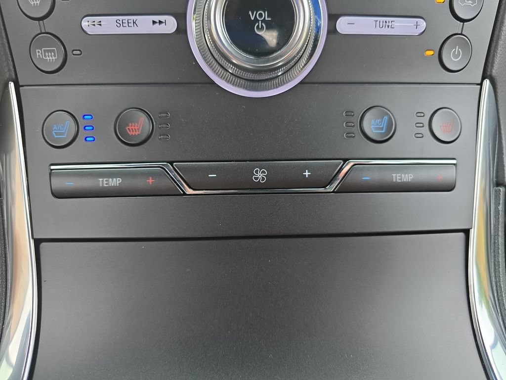 Used 2020 Ford Edge ST w/ Equipment Group 401A AWD/4WD image 24