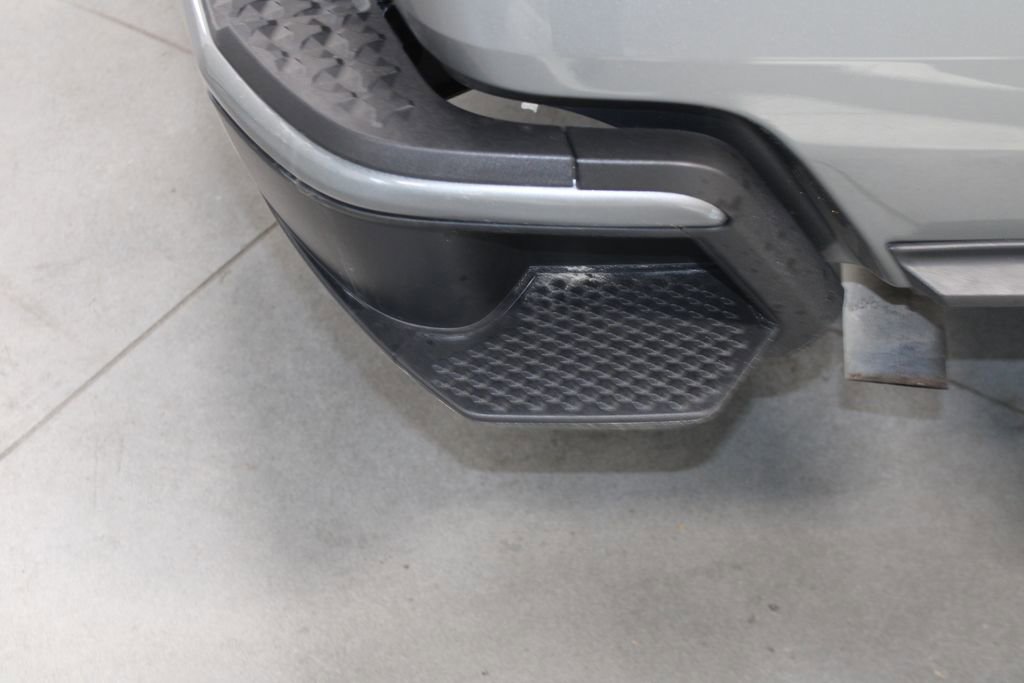 Used 2023 Chevrolet Colorado LT image 16