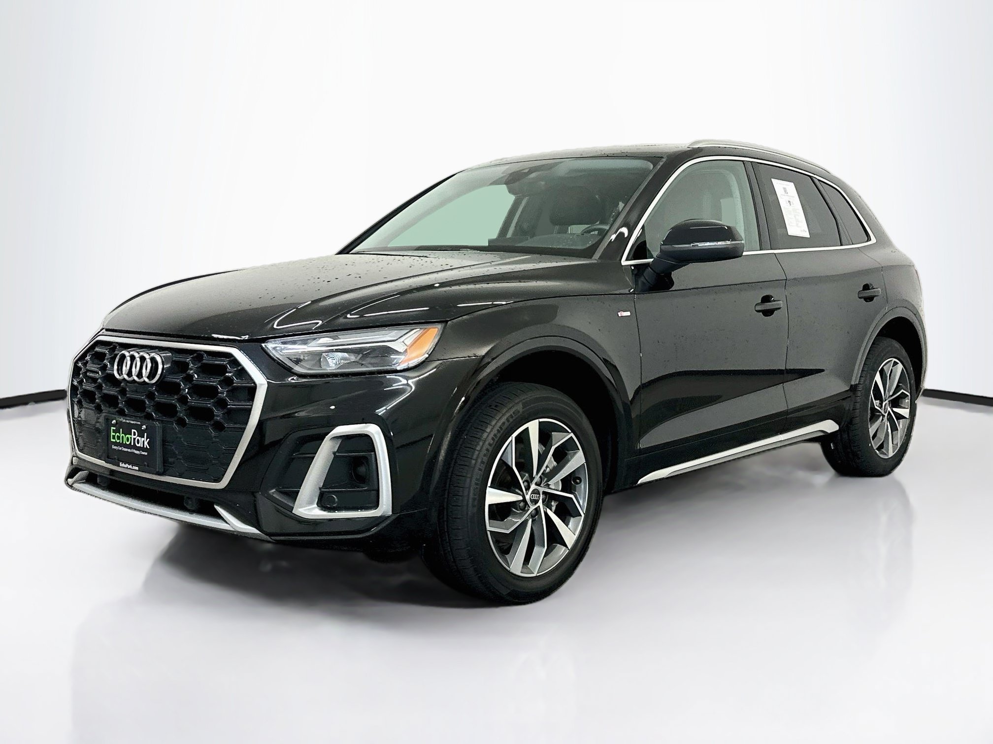 Used 2023 Audi Q5 2.0T Premium Plus w/ Premium Plus Package AWD/4WD image 3