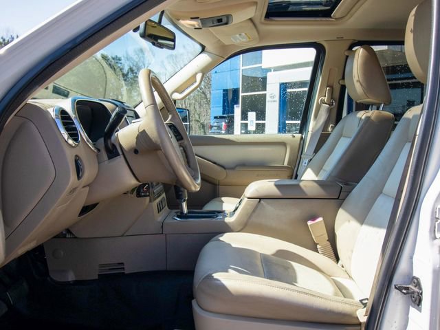 Used 2010 Ford Explorer Sport Trac Limited image 7