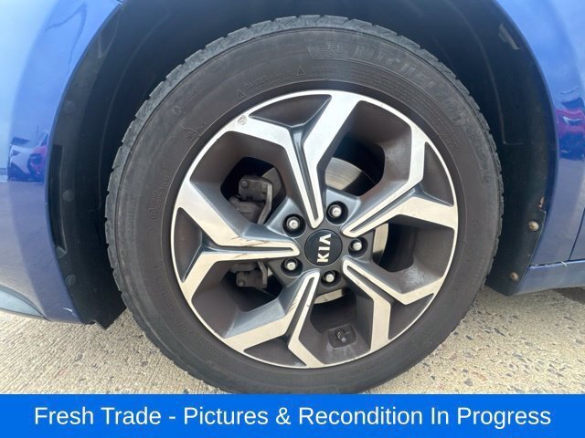 Used 2019 Kia Forte LXS FWD image 10