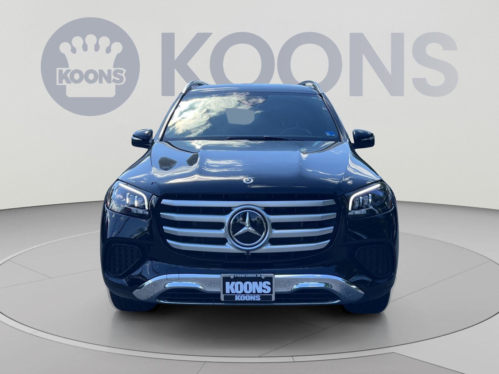 Used 2025 Mercedes-Benz GLS 450 4MATIC image 4