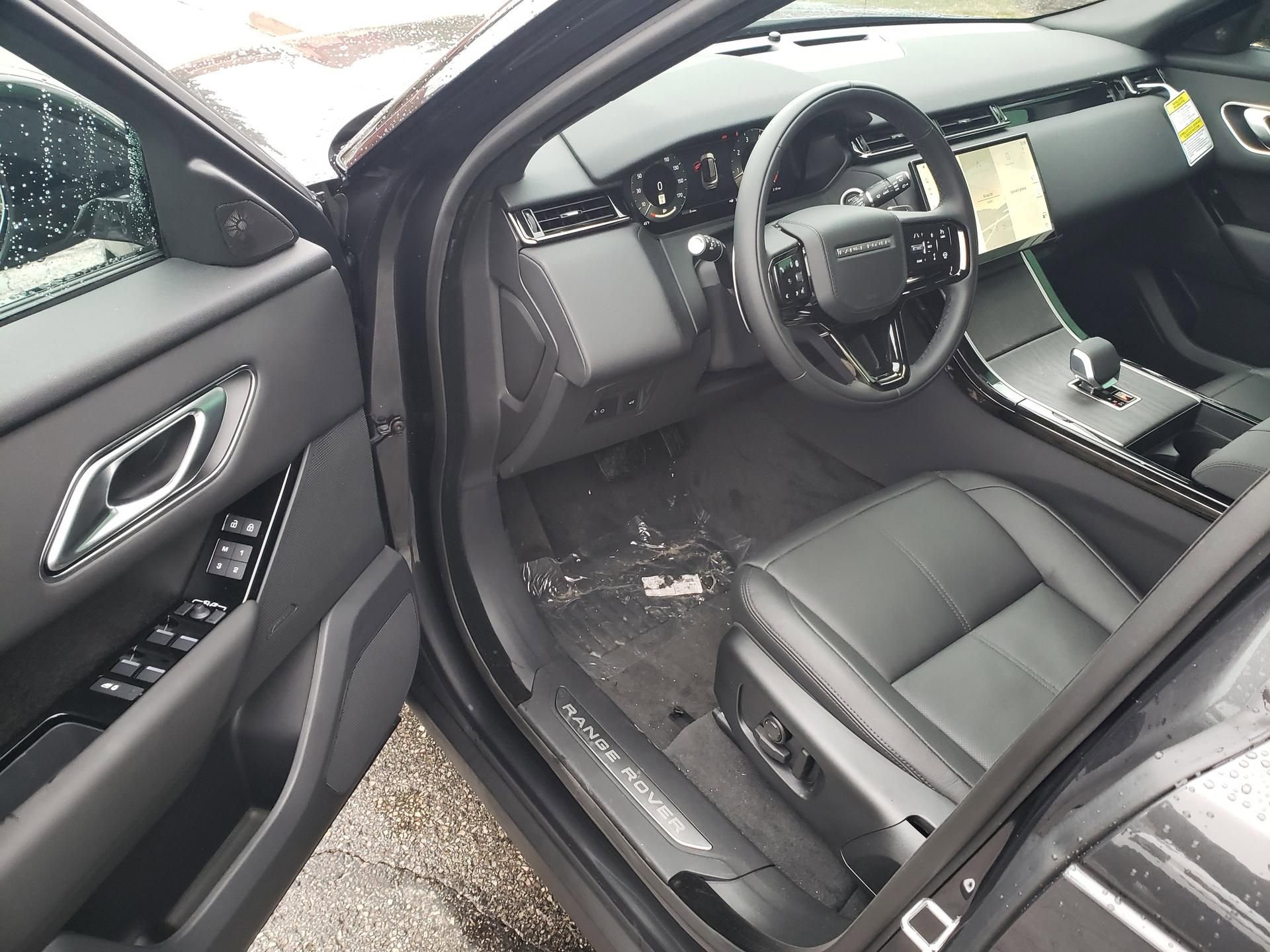 New 2026 Land Rover Range Rover Velar S image 9