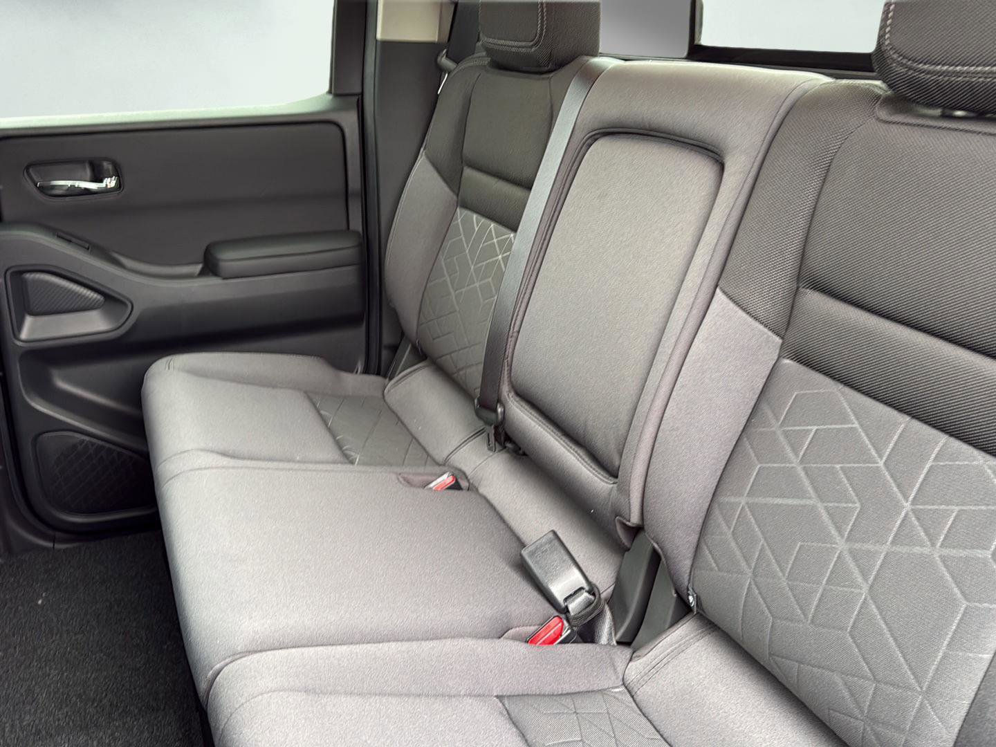 New 2026 Nissan Frontier SV image 22