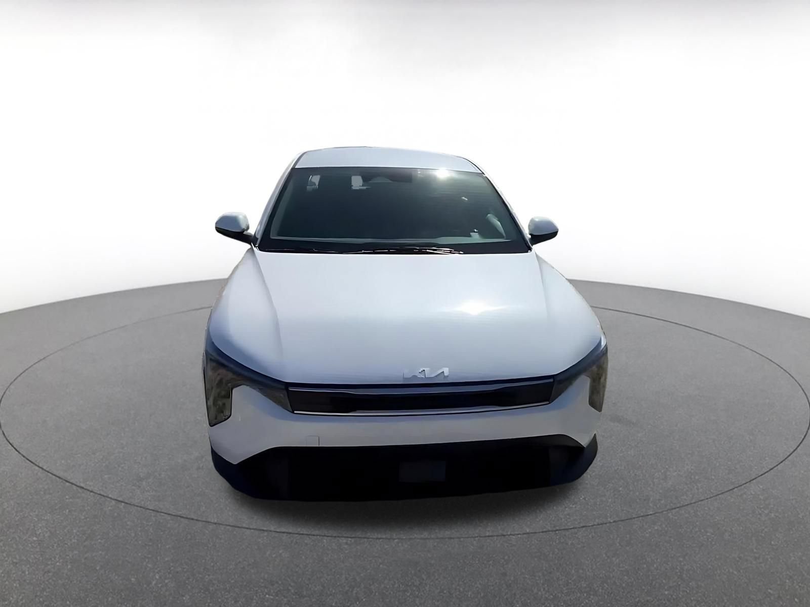 Used 2025 Kia K4 FWD image 3