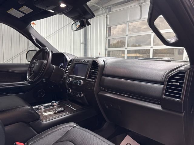 Used 2020 Ford Expedition Max Limited image 29