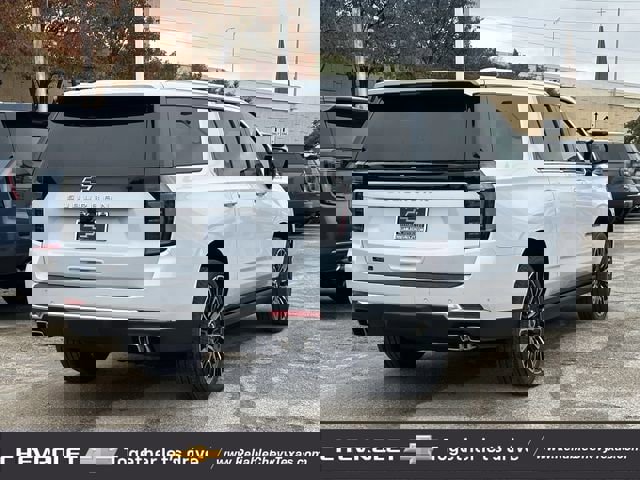 New 2026 Chevrolet Suburban High Country image 4