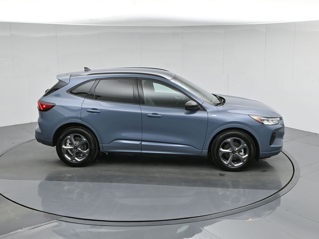Used 2024 Ford Escape ST-Line w/ Equipment Group 301A image 47