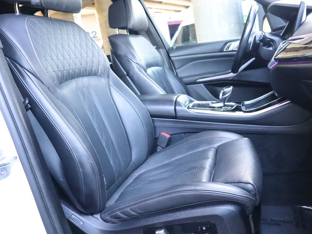 Used 2020 BMW X5 M50i w/ Executive Package AWD/4WD image 21