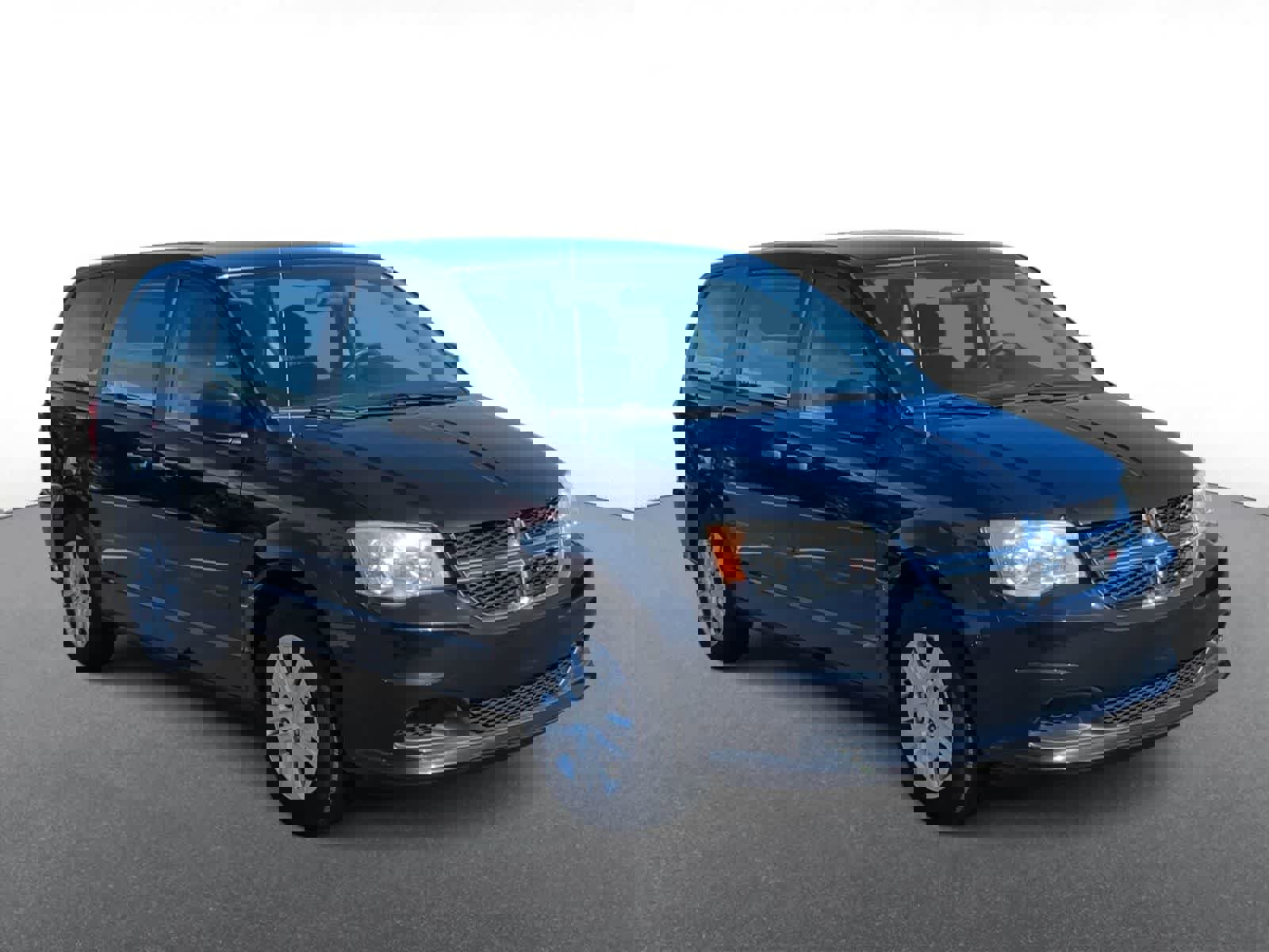 Used 2014 Dodge Grand Caravan American Value Package image 2