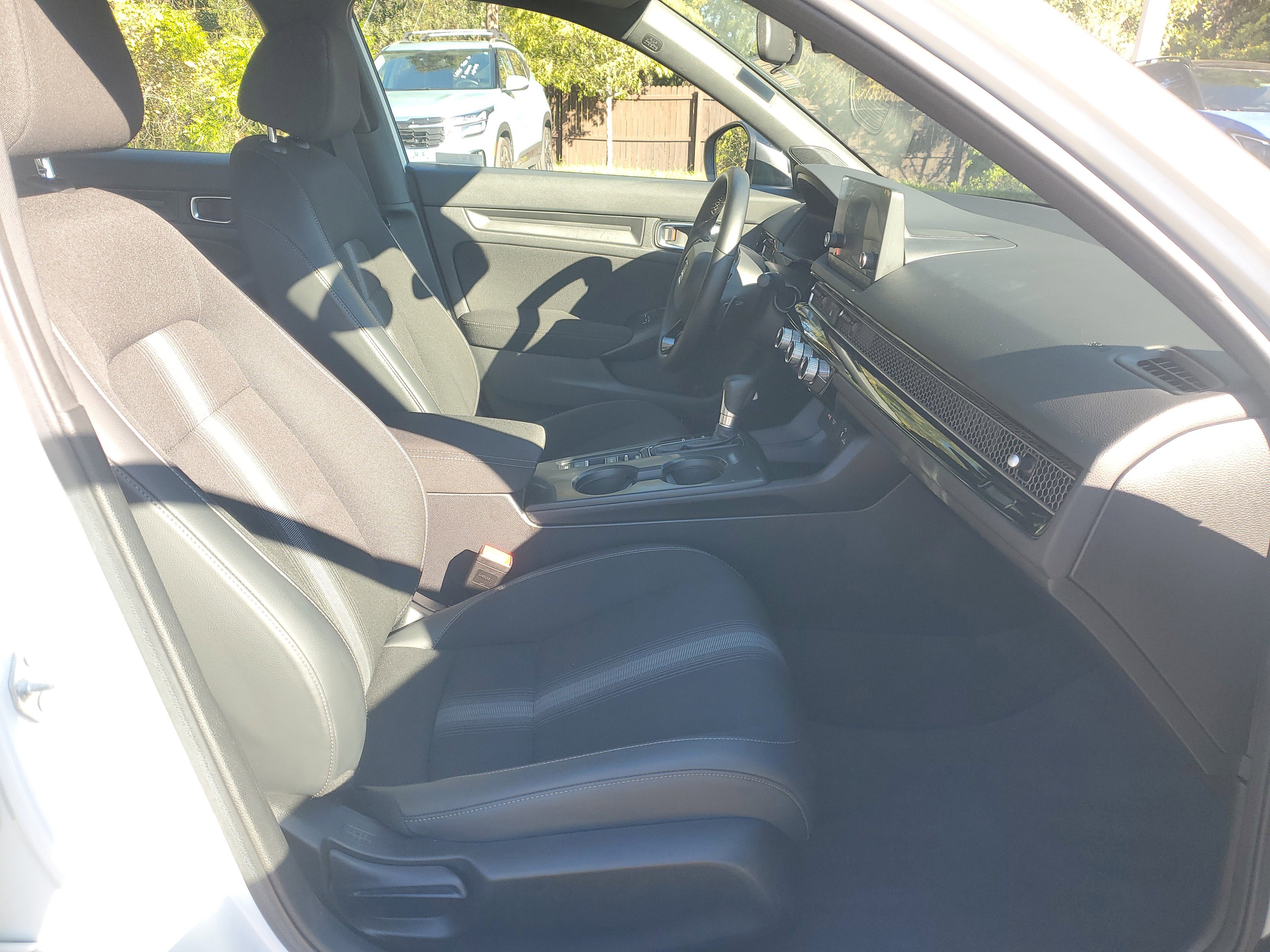 Used 2022 Honda Civic Sport image 7