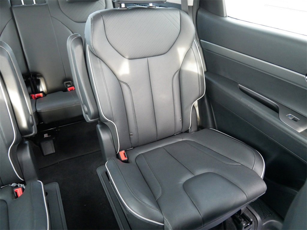 Used 2024 Hyundai Palisade SEL image 19