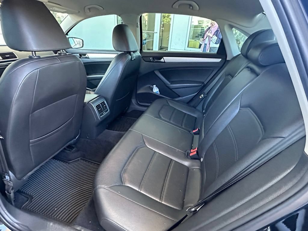 Used 2013 Volkswagen Passat 2.5 SE FWD image 8