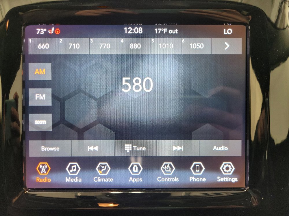 Used 2021 Jeep Cherokee Limited AWD/4WD image 25