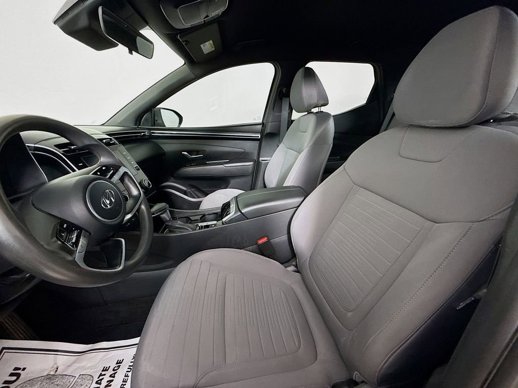 Used 2023 Hyundai Santa Cruz SE image 11