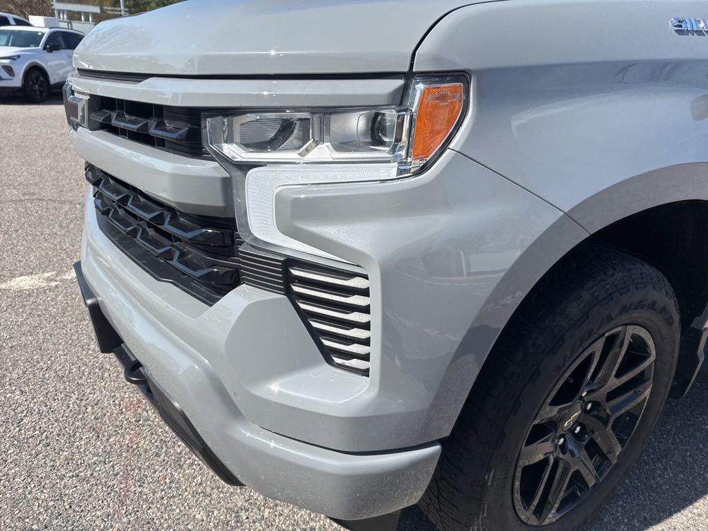 Used 2024 Chevrolet Silverado 1500 RST image 10