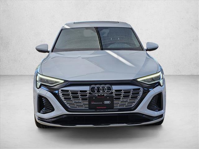 Certified 2024 Audi Q8 e-tron Premium Plus AWD/4WD image 2