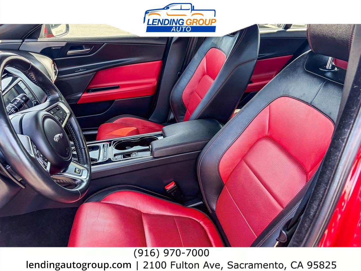 Used 2017 Jaguar XE R-Sport image 16