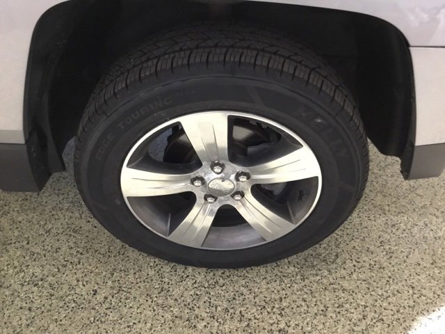 Used 2017 Jeep Patriot Sport image 21