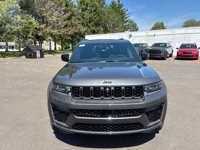 New 2026 Jeep Grand Cherokee L Limited AWD/4WD image 5