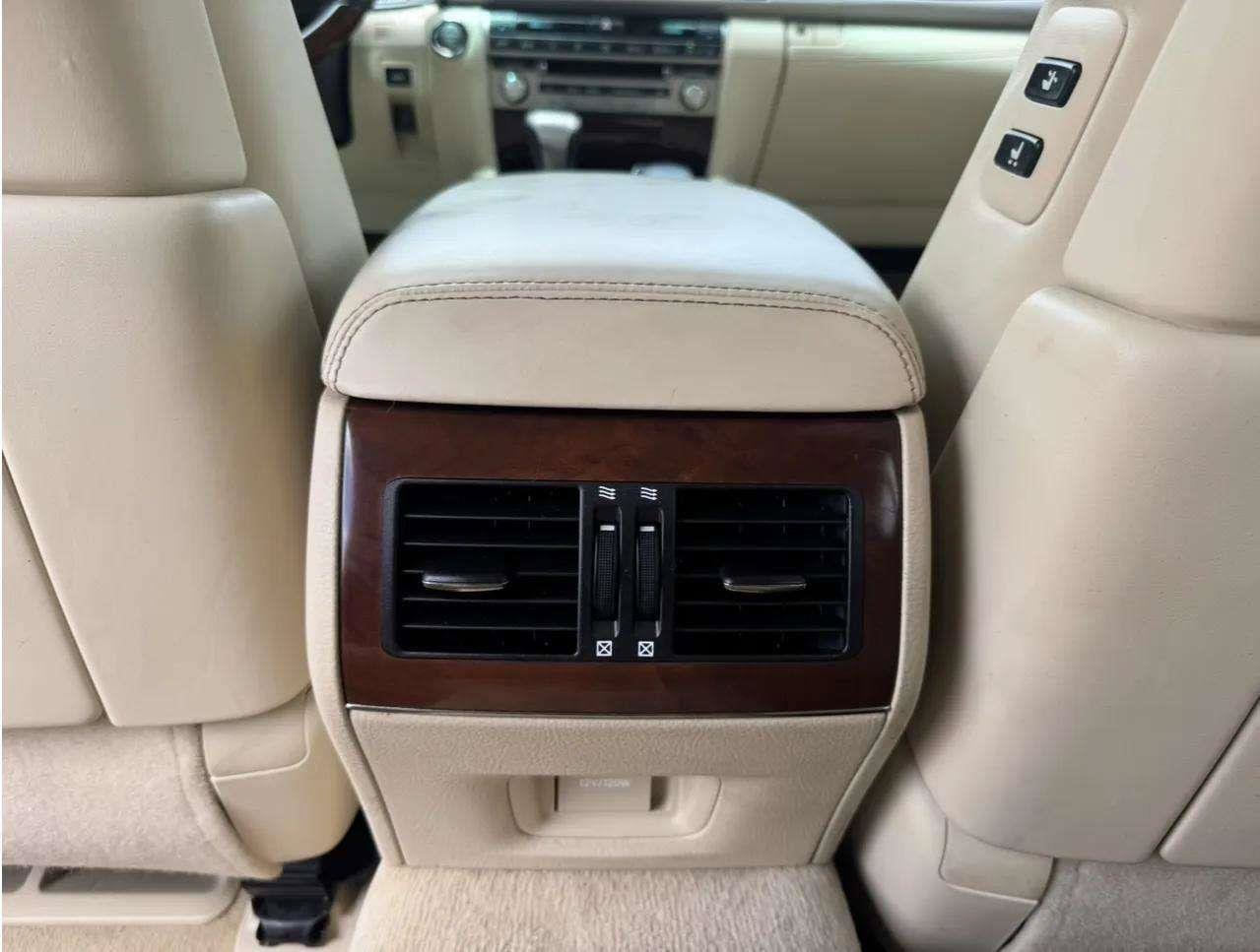 Used 2016 Lexus LS 460 w/ Comfort Package RWD image 45