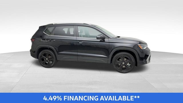 Certified 2025 Volkswagen Taos SEL image 10