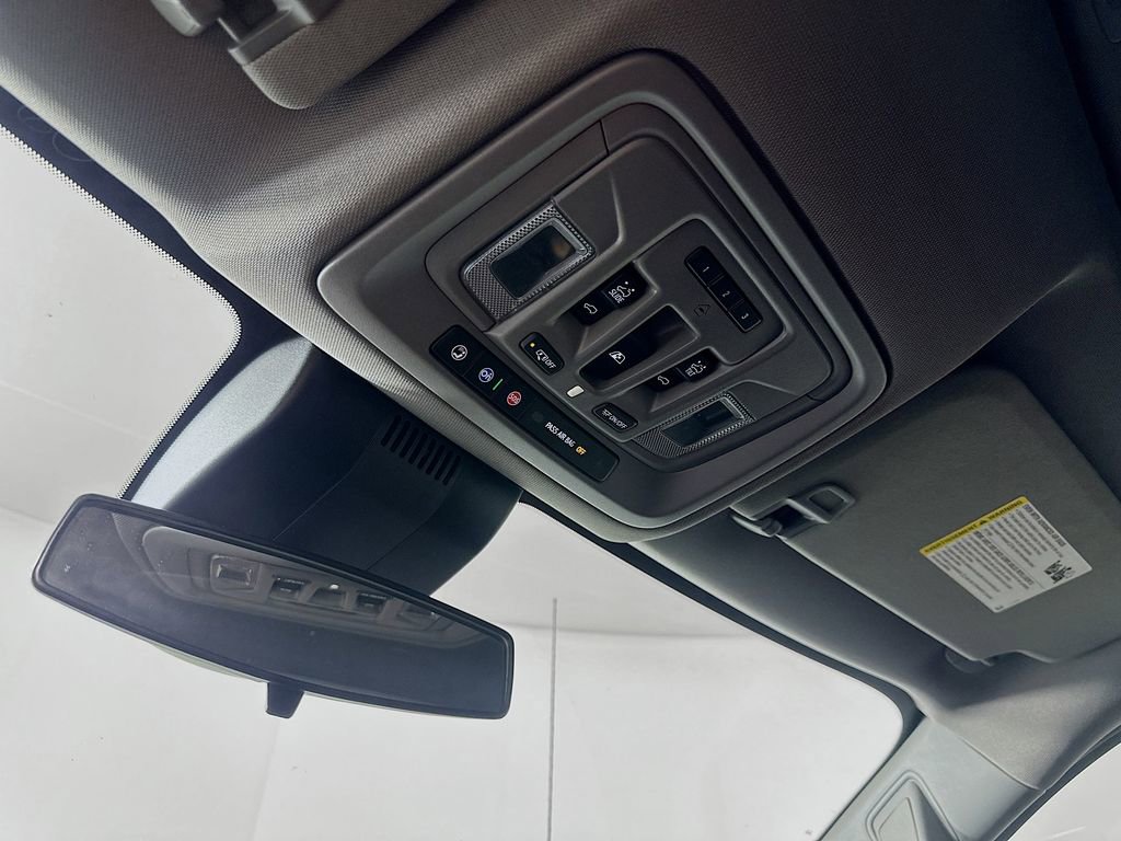 Used 2024 Chevrolet Silverado 1500 LT Trail Boss w/ Convenience Package II image 34