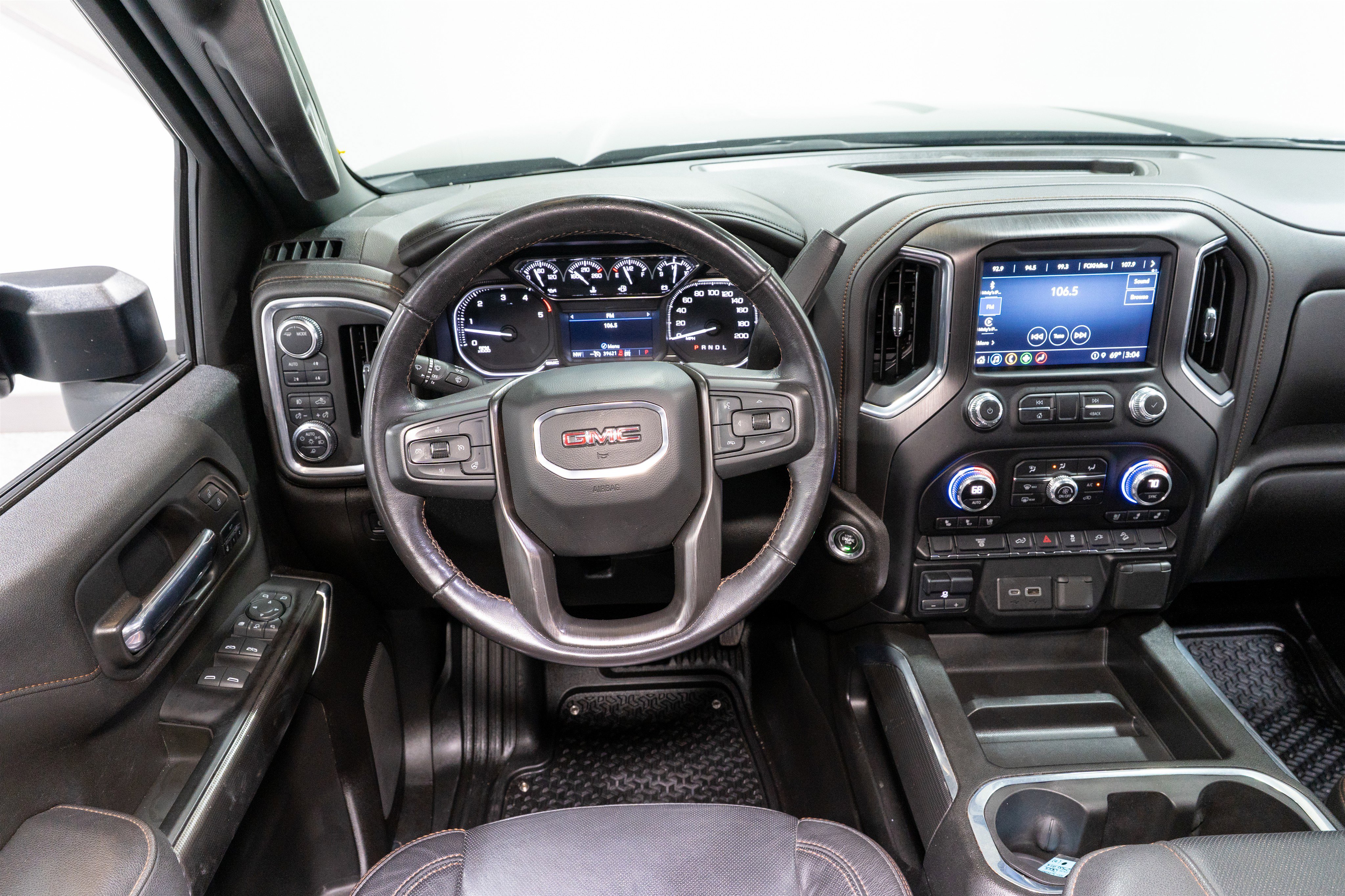 Used 2023 GMC Sierra 2500 AT4 image 13