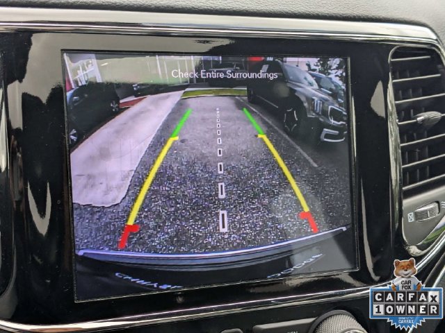 Used 2020 Jeep Grand Cherokee Limited AWD/4WD image 29