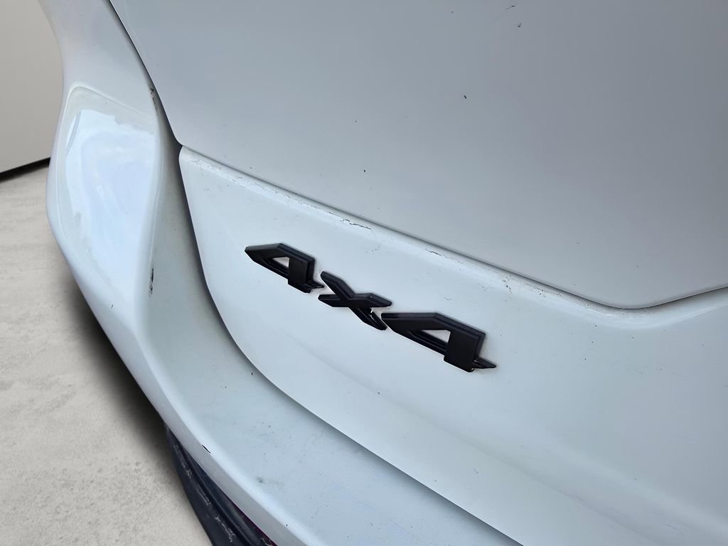 Used 2024 Jeep Grand Cherokee Altitude image 9