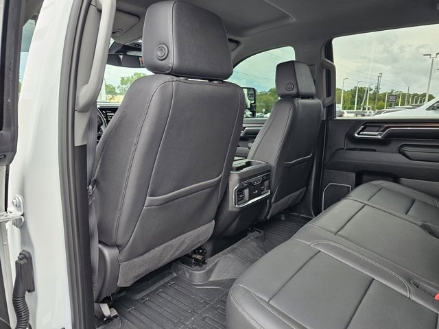 Used 2024 GMC Sierra 2500 SLT w/ SLT Premium Package image 23