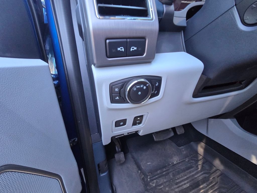 Used 2022 Ford F250 Limited image 10