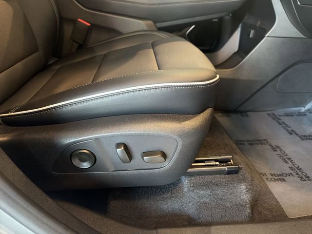Certified 2026 Buick Enclave Preferred AWD/4WD image 13