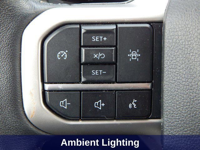 Used 2024 Ford Expedition XLT AWD/4WD image 34