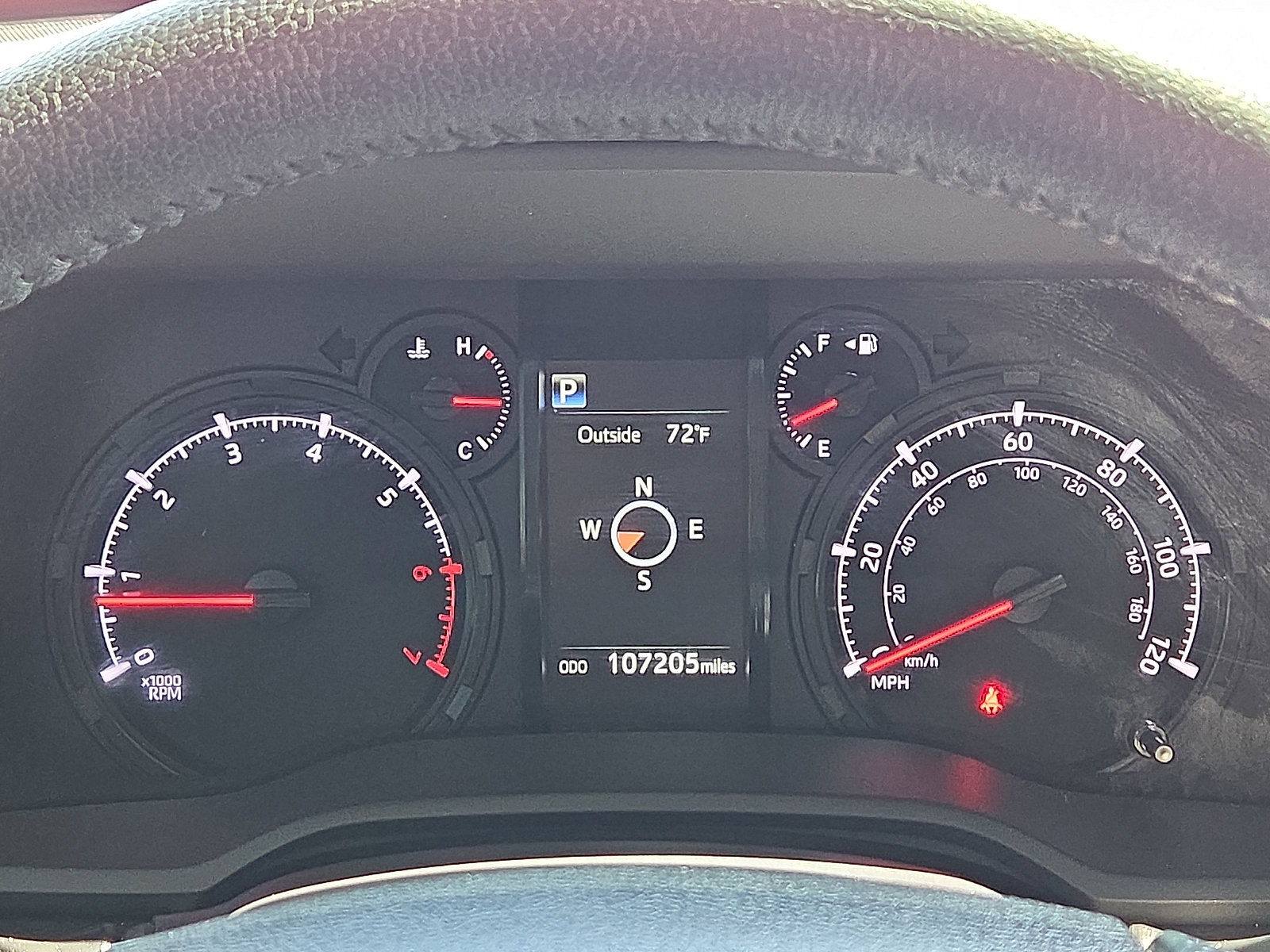 Used 2022 Toyota 4Runner SR5 Premium w/ Moonroof Package AWD/4WD image 23