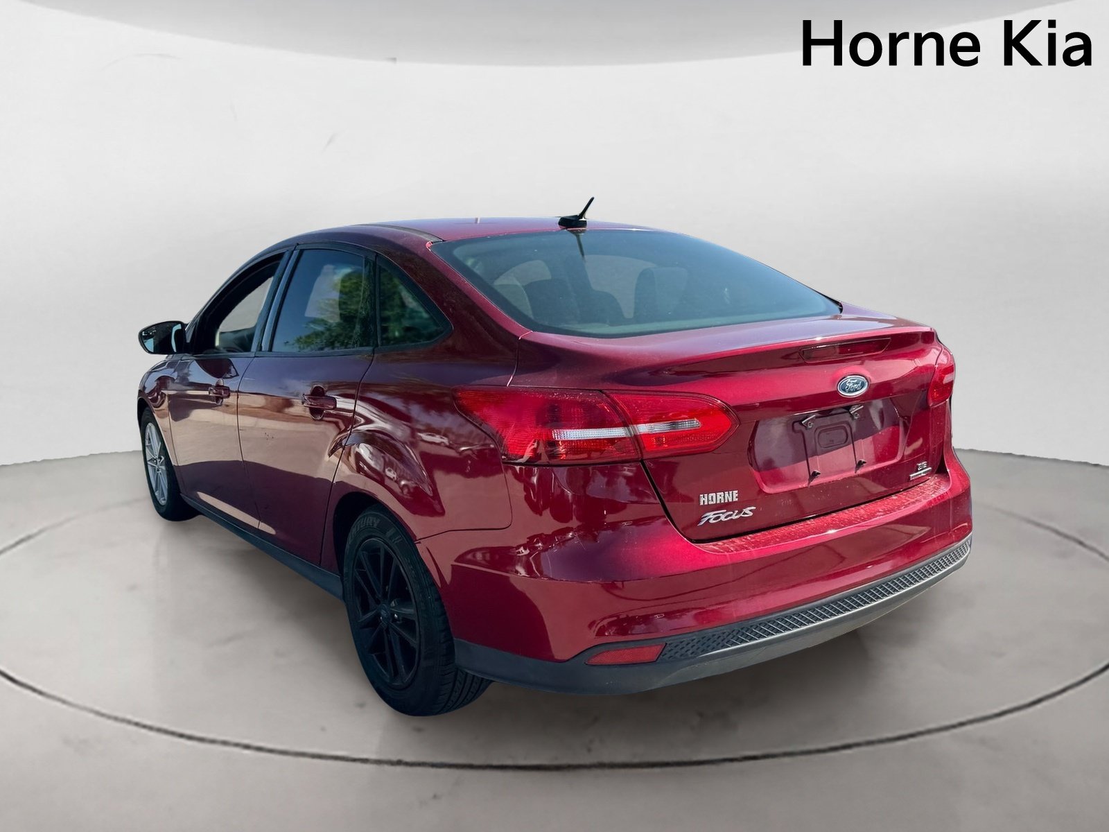 Used 2016 Ford Focus SE FWD image 5