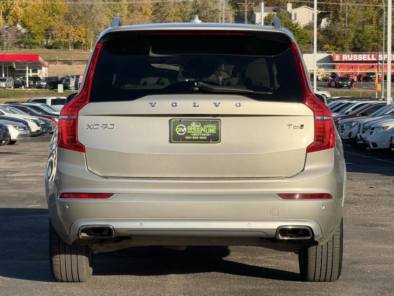 Used 2016 Volvo XC90 T6 Momentum w/ Momentum Plus Package image 4