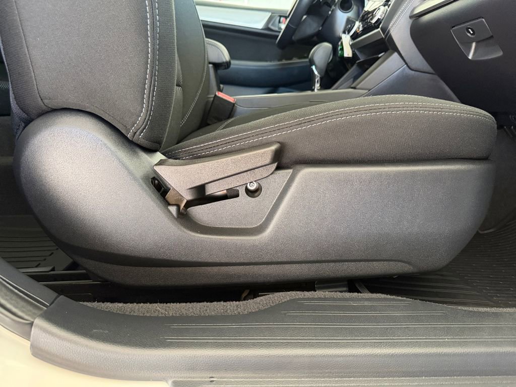 Used 2019 Subaru Outback 2.5i Premium AWD/4WD image 34