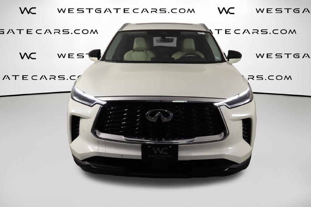 Used 2023 INFINITI QX60 Luxe w/ Cargo Package AWD/4WD image 2