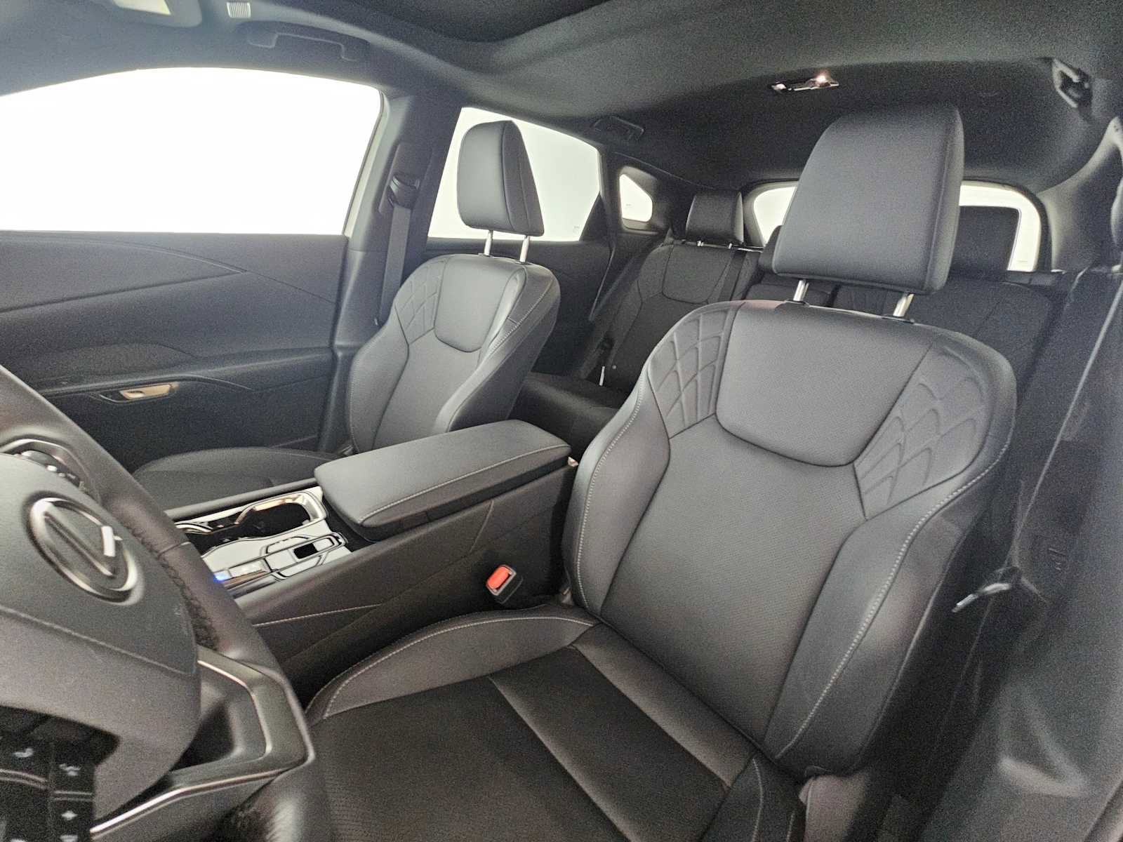 Used 2025 Lexus RX 350 FWD w/ Technology Package image 21