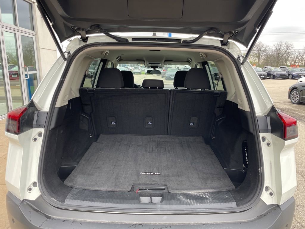 Used 2022 Nissan Rogue S AWD/4WD image 13