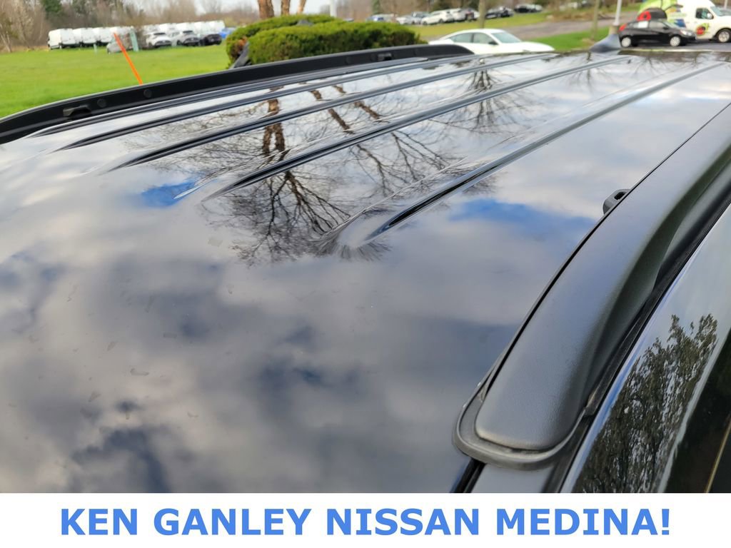 Used 2025 Jeep Compass Limited image 17