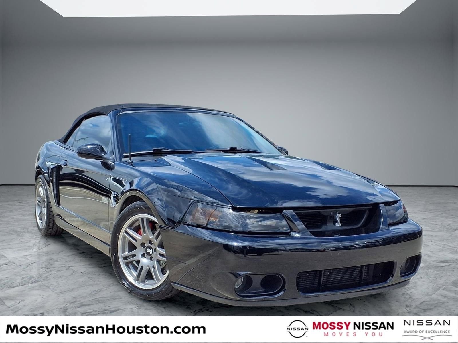 Used 2003 Ford Mustang Cobra RWD image 1