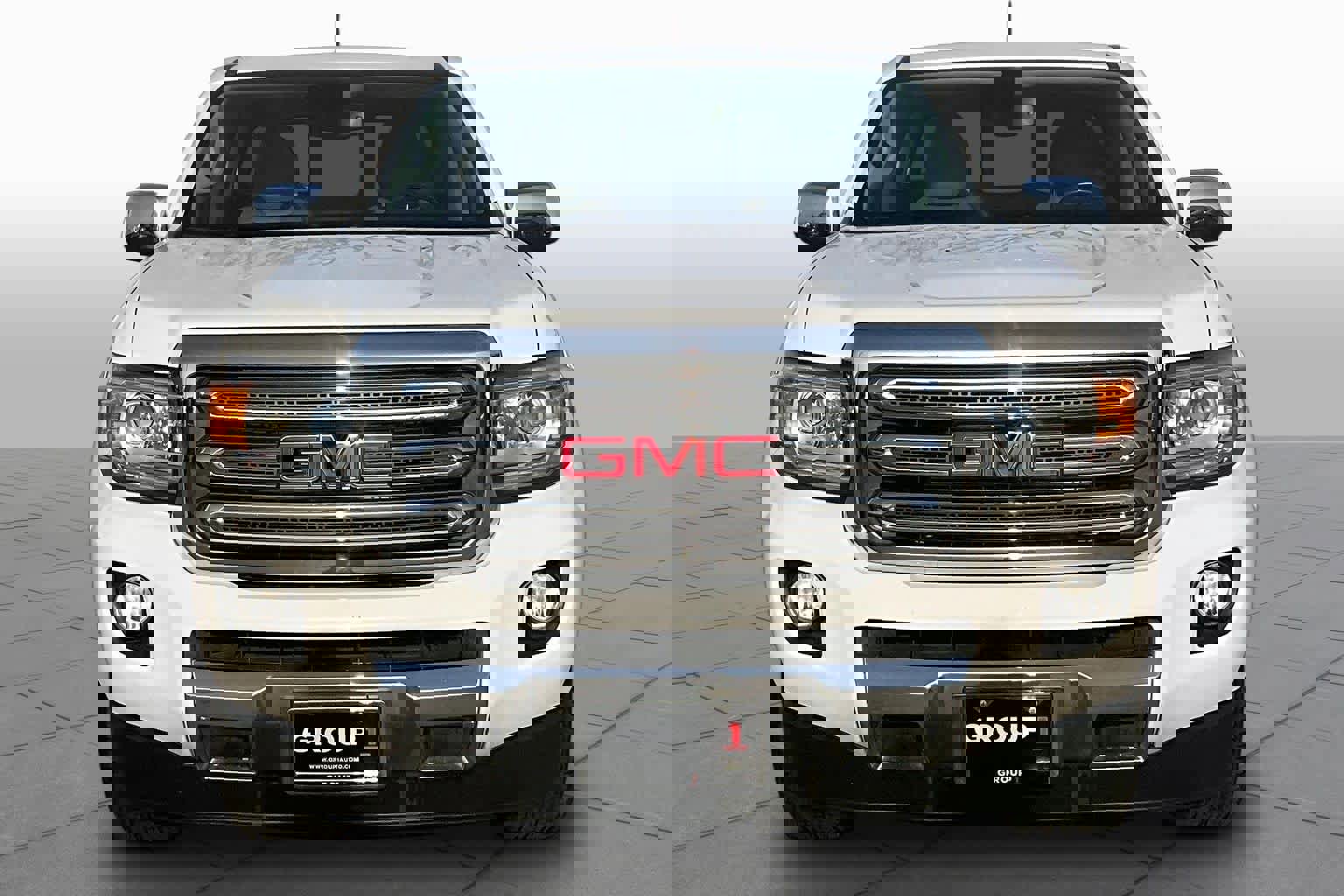 Used 2017 GMC Canyon SLT w/ Driver Alert Package image 4