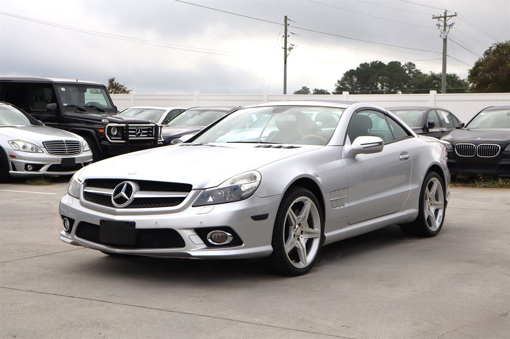 Used 2011 Mercedes-Benz SL 550 image 5