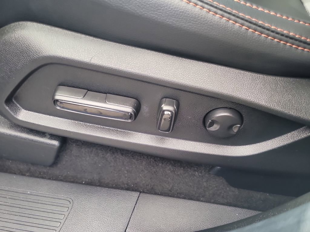 Used 2025 Honda Pilot TrailSport image 20