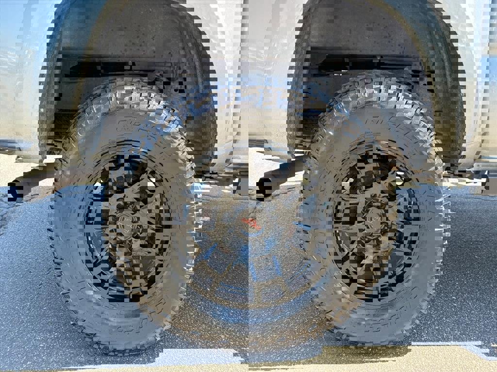 Used 2020 Toyota Tacoma TRD Sport image 24