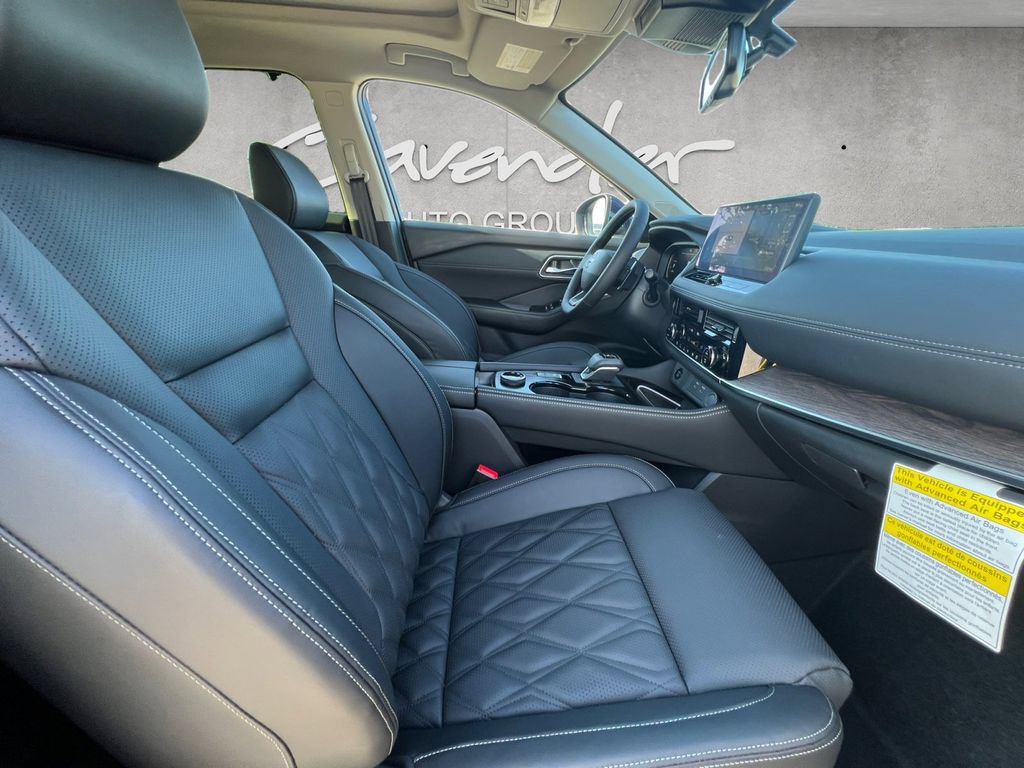 New 2026 Nissan Rogue Platinum w/ Platinum Premium Package AWD/4WD image 25