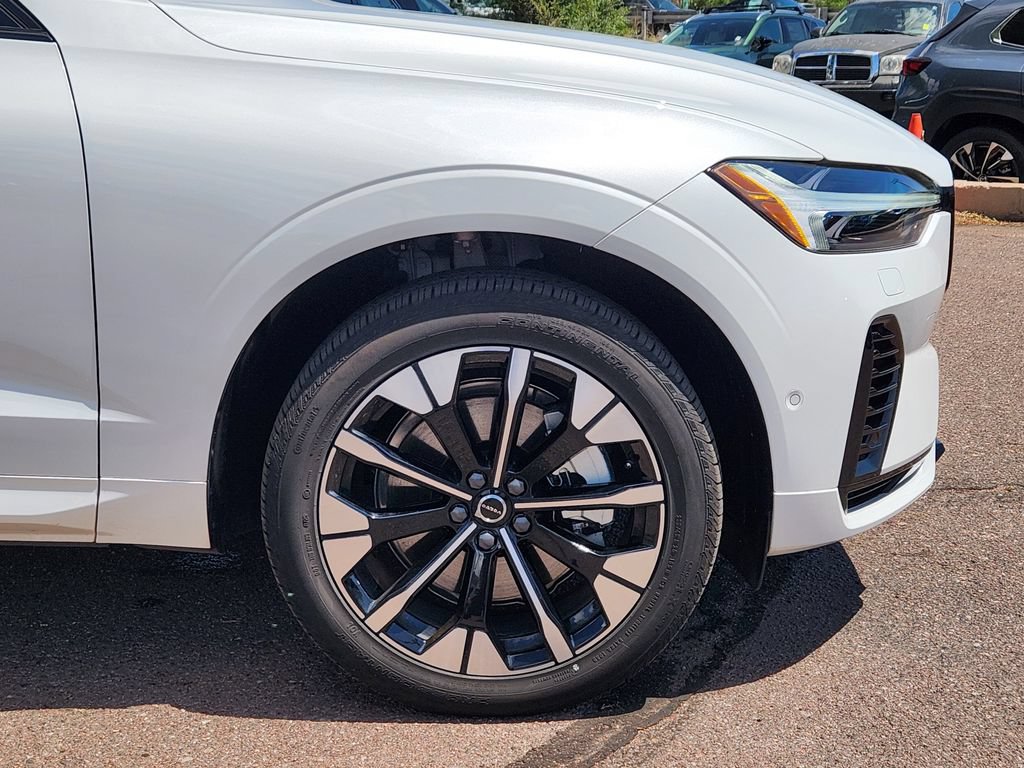 Used 2026 Volvo XC60 T8 Plus w/ Climate Package AWD/4WD image 29